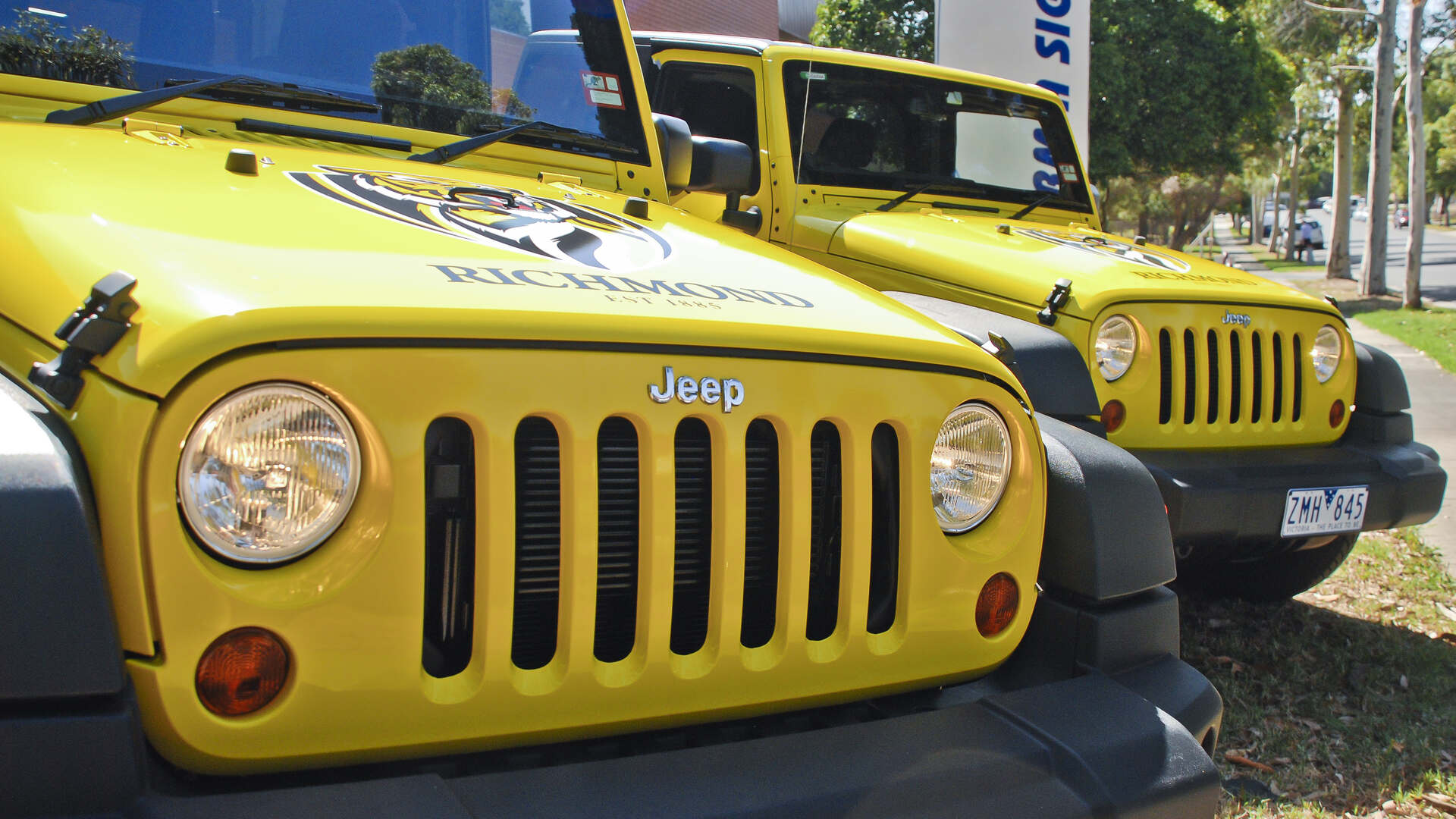 Car fleet Richmond tigers Jeep