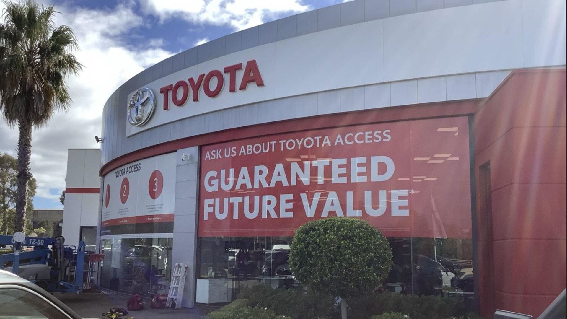 Toyota dealership signs