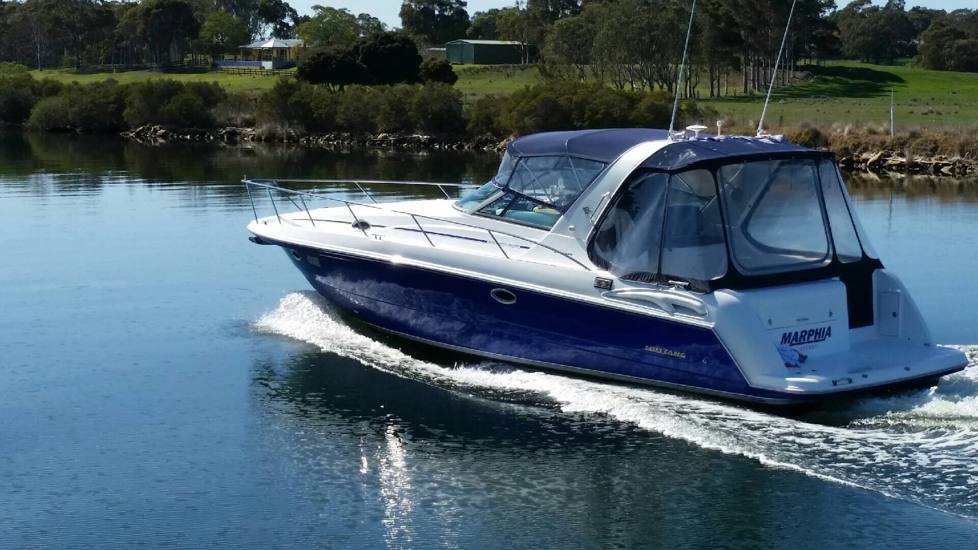 Change color boat wrap mustang blue boat wrap