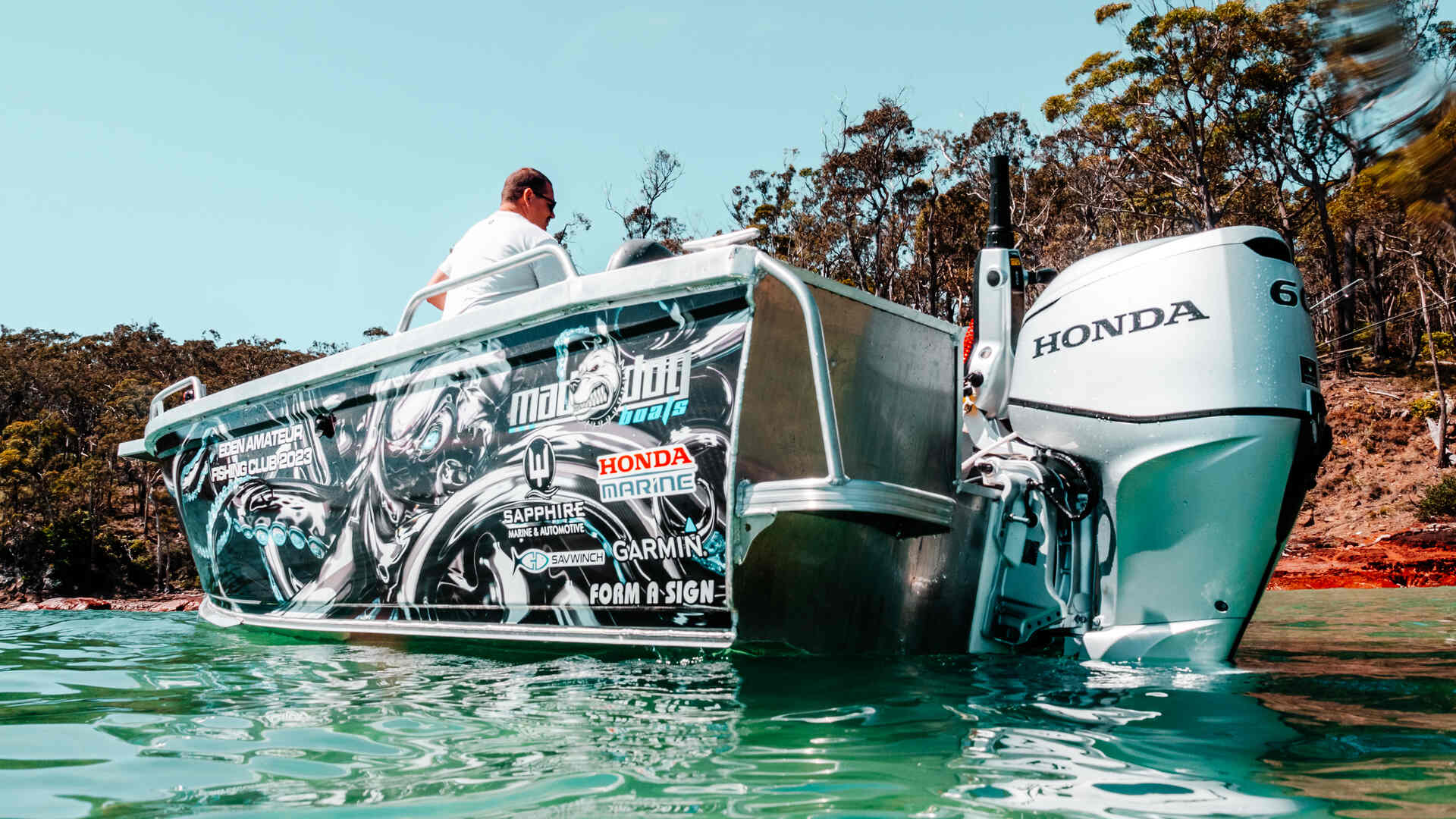 Custom fishing boat wrap Melbourne Victoria Form A Sign Boat Wrap 3M vinyl Mad Dog Boats tinny boat wrap