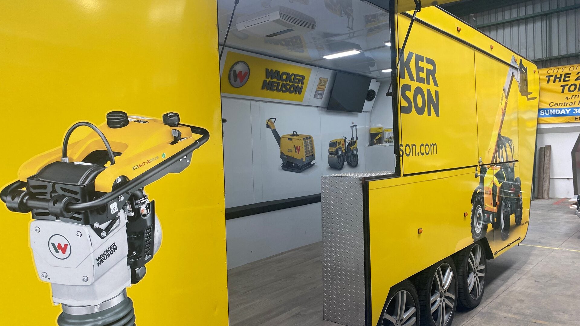 Display Trailer Signage